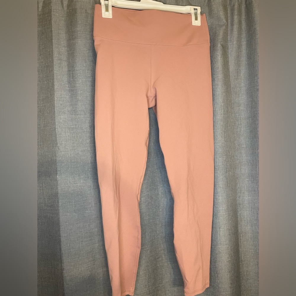Fabletics light pink leggings